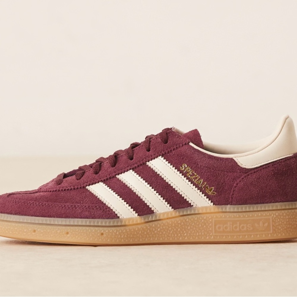 adidas Originals Handball Spezial sneakers in burgundy - Picture 4 of 15
